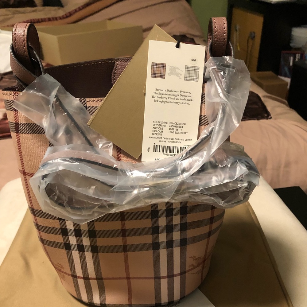 Burberry Crossbody Haymarket Bucket